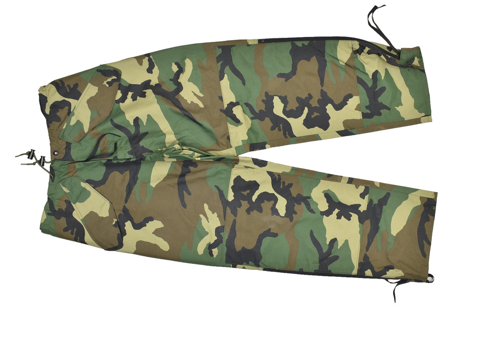 Gore-Tex Cold Weather Camouflage Trousers Cold Weather Camo Small Regular Size